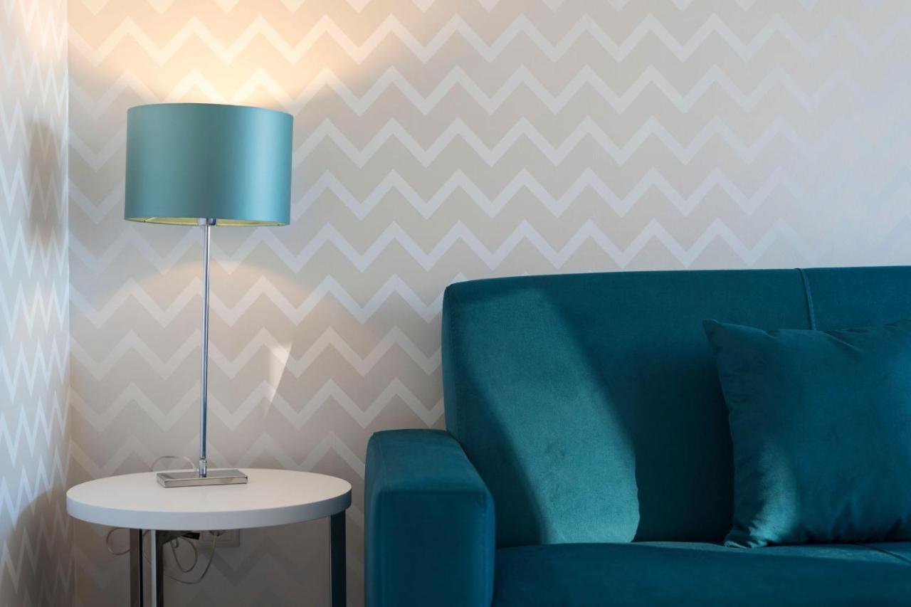 Lovelystay - Trindade Cozy Apartment Porto Bagian luar foto